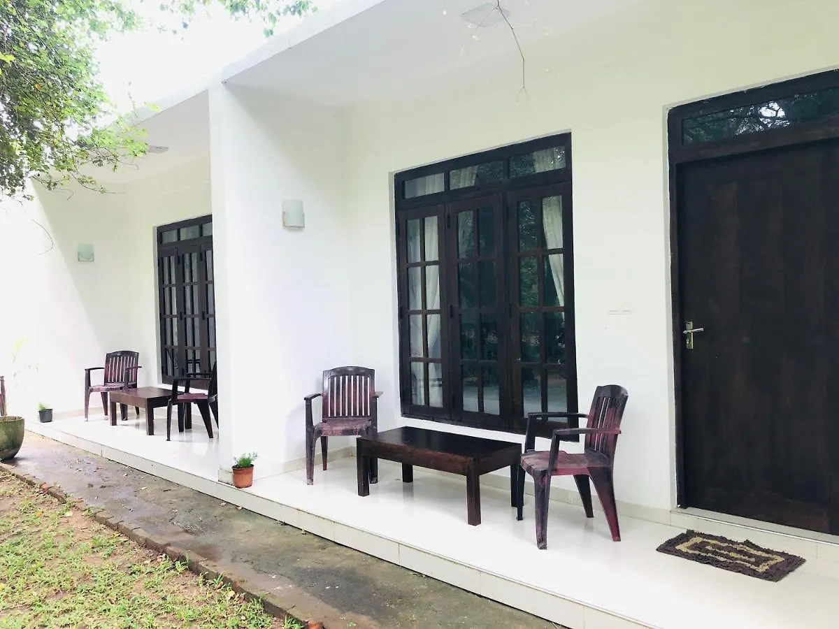 Resort Hotel Chanara Sigiriya