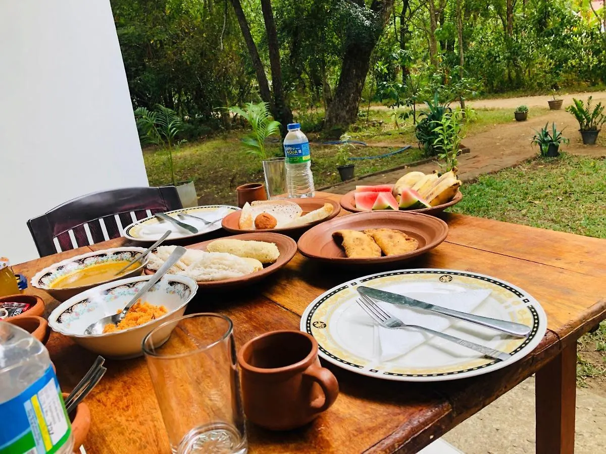 Resort Hotel Chanara Sigiriya Sri Lanka