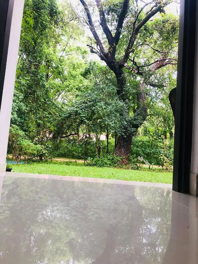 Hotel Chanara Sigiriya 0*,